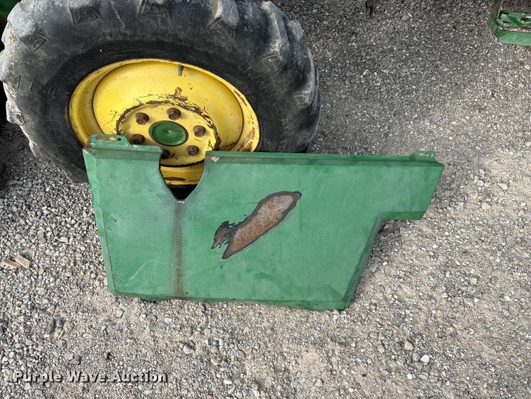 image for item FG0206 John Deere 970 MFWD tractor