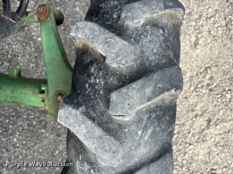 image for item FG0206 John Deere 970 MFWD tractor