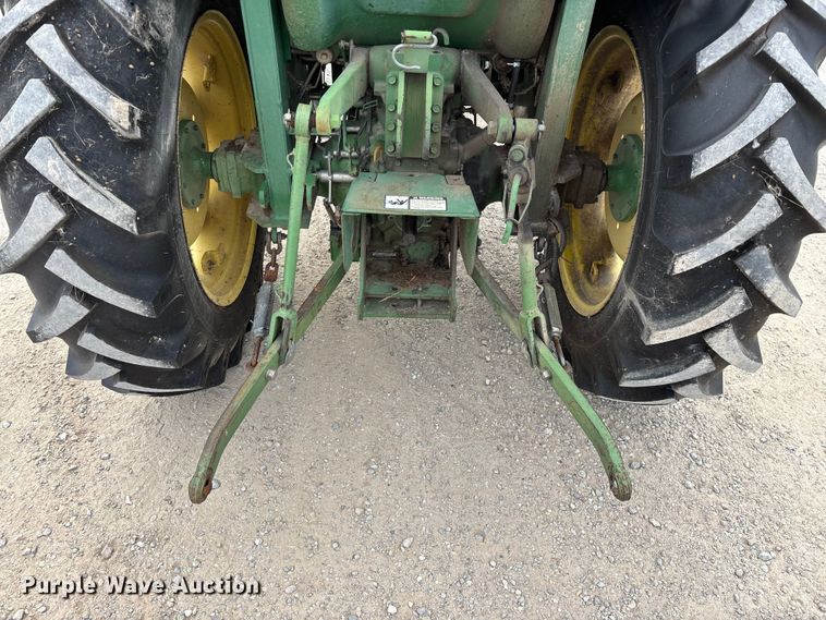 image for item FG0207 John Deere 970 tractor