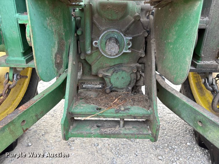 image for item FG0207 John Deere 970 tractor