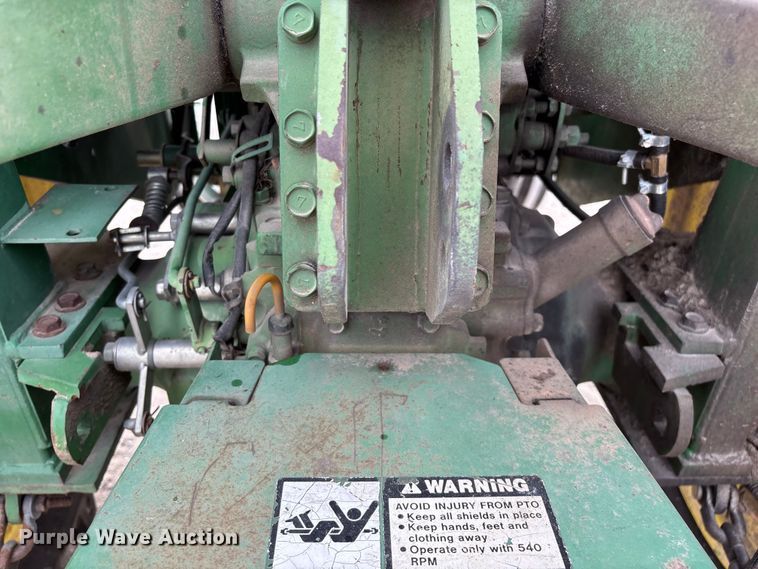 image for item FG0207 John Deere 970 tractor