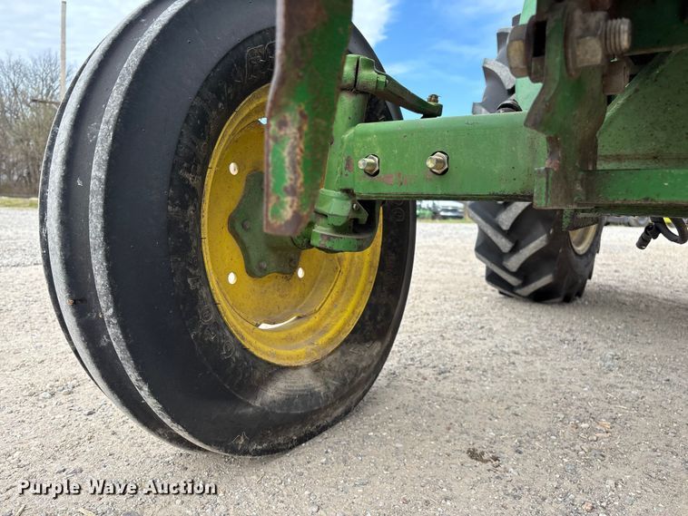 image for item FG0207 John Deere 970 tractor