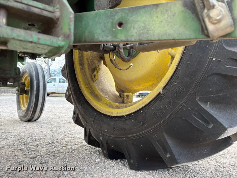 image for item FG0207 John Deere 970 tractor