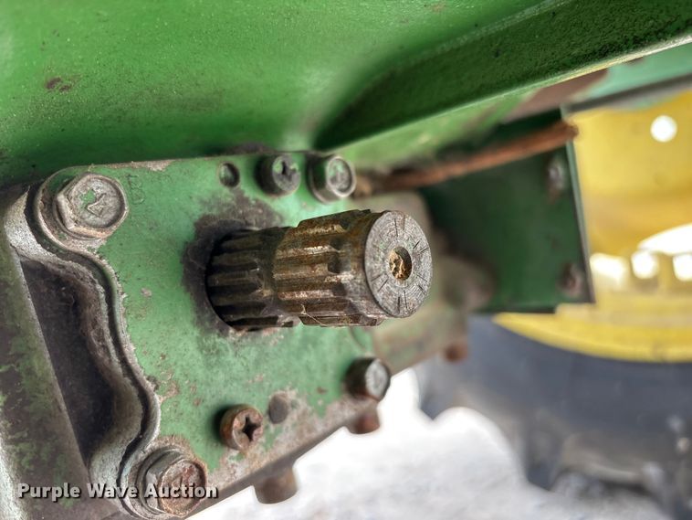 image for item FG0207 John Deere 970 tractor