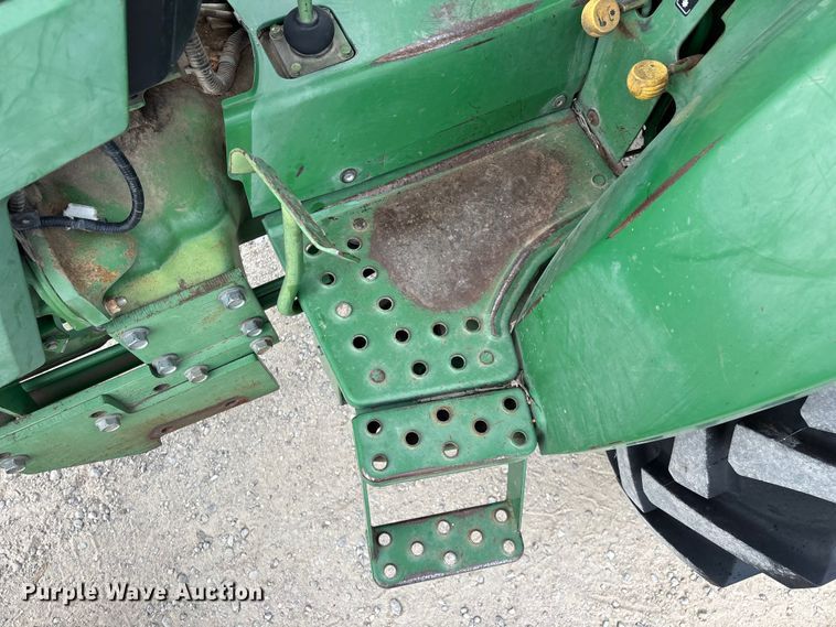 image for item FG0207 John Deere 970 tractor