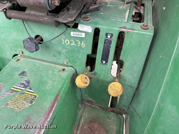 image for item FG0207 John Deere 970 tractor