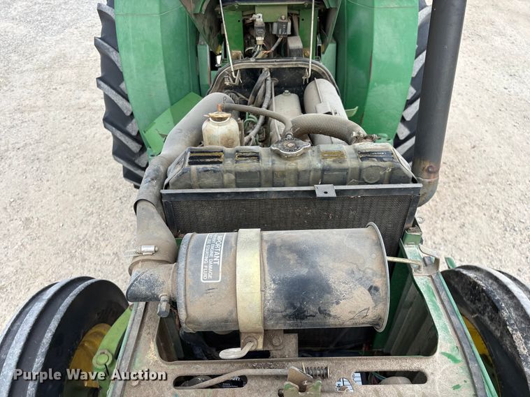 image for item FG0207 John Deere 970 tractor