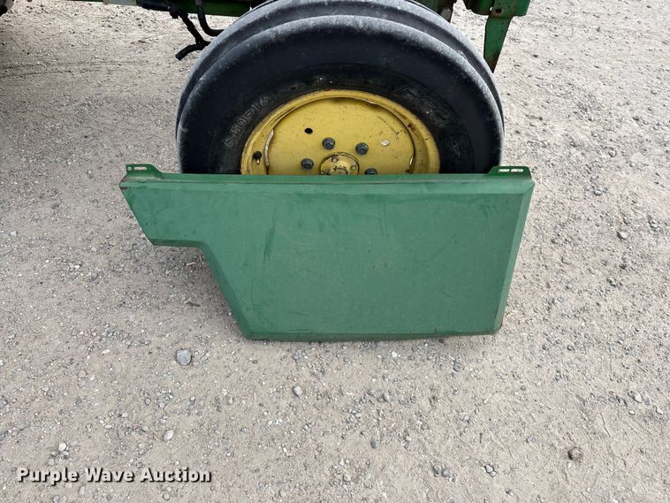 image for item FG0207 John Deere 970 tractor