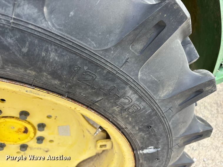 image for item FG0207 John Deere 970 tractor