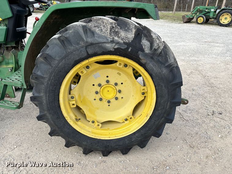 image for item FG0207 John Deere 970 tractor