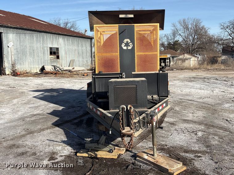 image for item FG2773 KM International 1009178T2 asphalt recycler