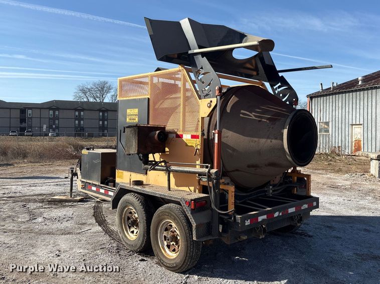 image for item FG2773 KM International 1009178T2 asphalt recycler