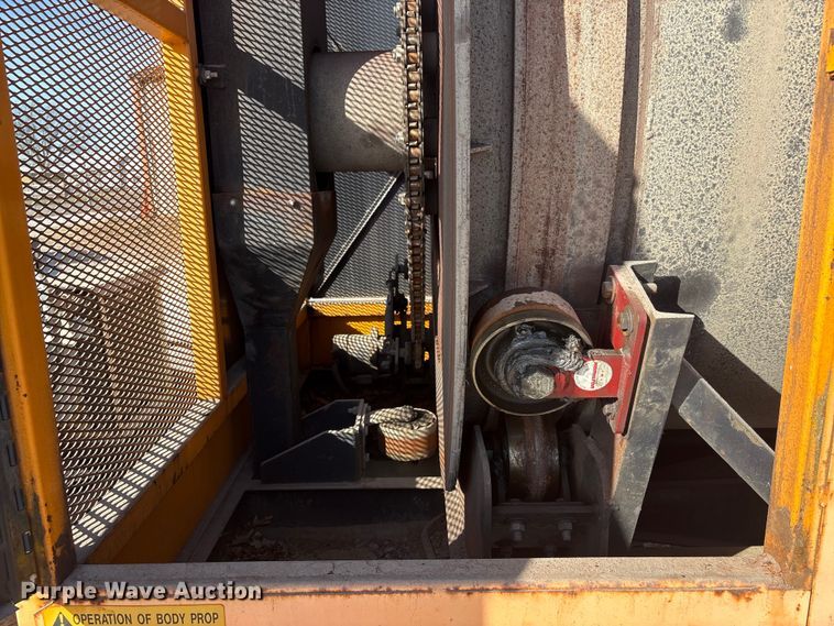 image for item FG2773 KM International 1009178T2 asphalt recycler