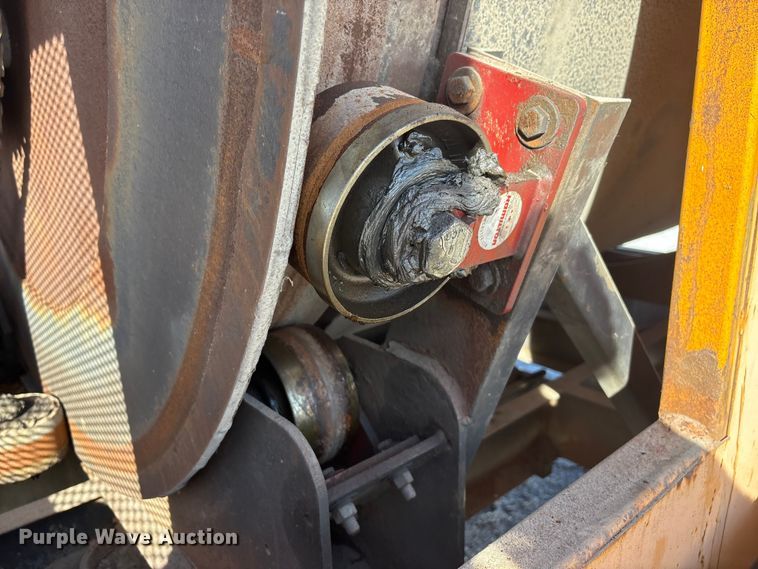 image for item FG2773 KM International 1009178T2 asphalt recycler