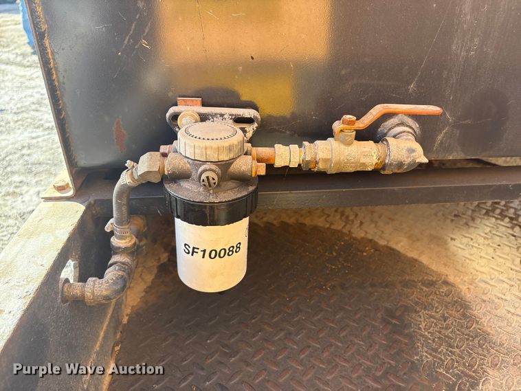 image for item FG2773 KM International 1009178T2 asphalt recycler