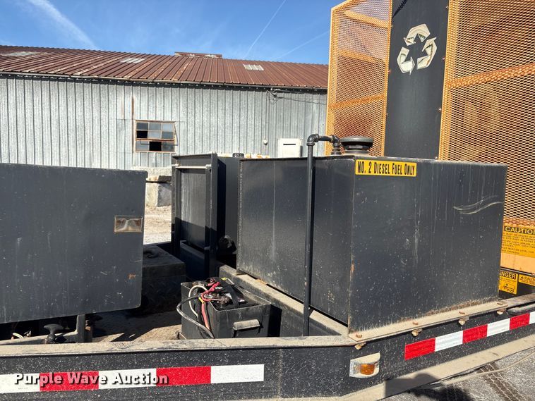 image for item FG2773 KM International 1009178T2 asphalt recycler