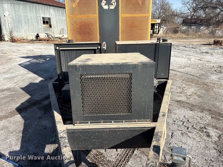 image for item FG2773 KM International 1009178T2 asphalt recycler