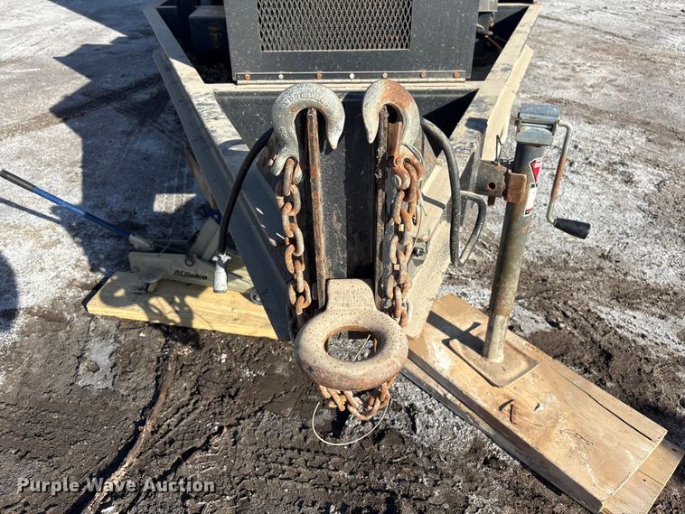 image for item FG2773 KM International 1009178T2 asphalt recycler