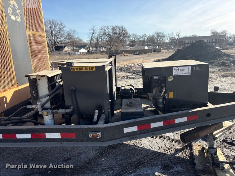 image for item FG2773 KM International 1009178T2 asphalt recycler