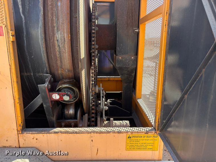 image for item FG2773 KM International 1009178T2 asphalt recycler