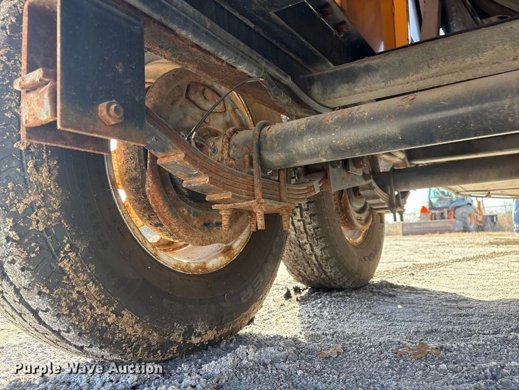 image for item FG2773 KM International 1009178T2 asphalt recycler