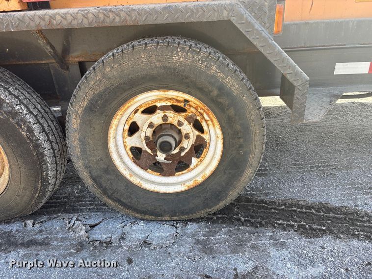 image for item FG2773 KM International 1009178T2 asphalt recycler