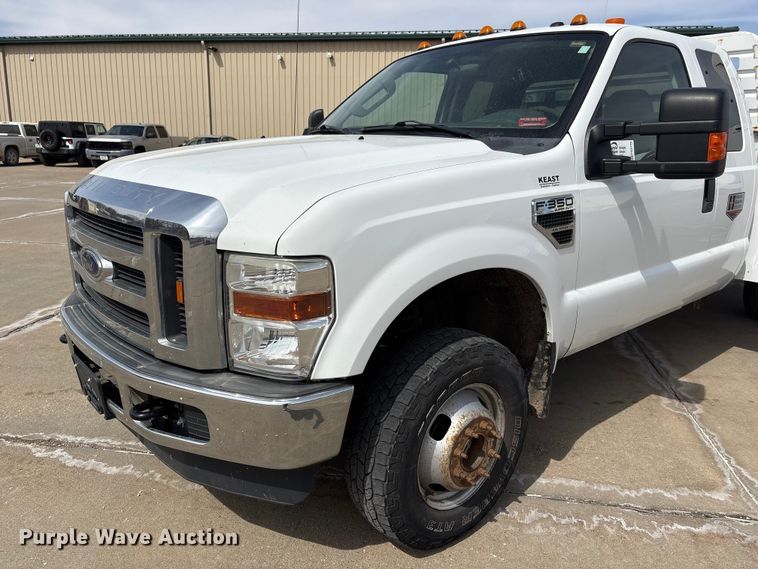 image for item FG2775 2010 Ford F350 Super Duty Ext. Cab utility bed pickup truck