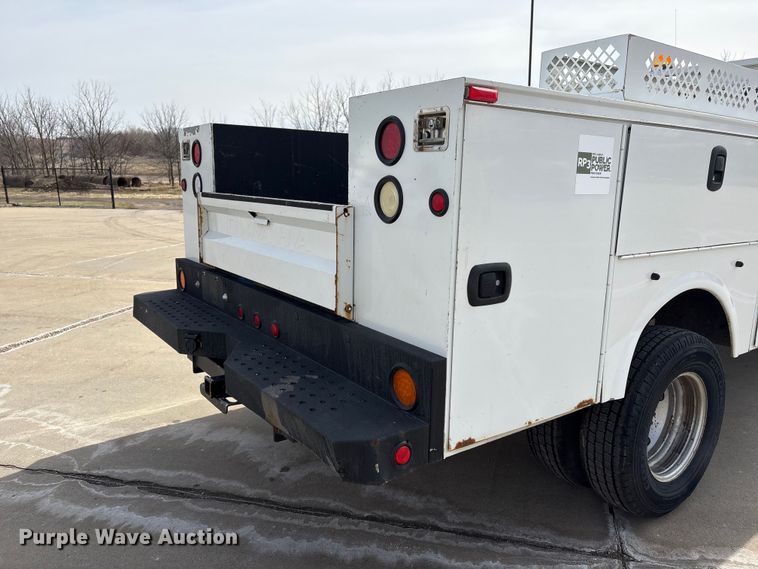 image for item FG2775 2010 Ford F350 Super Duty Ext. Cab utility bed pickup truck