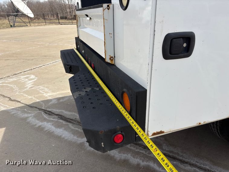 image for item FG2775 2010 Ford F350 Super Duty Ext. Cab utility bed pickup truck