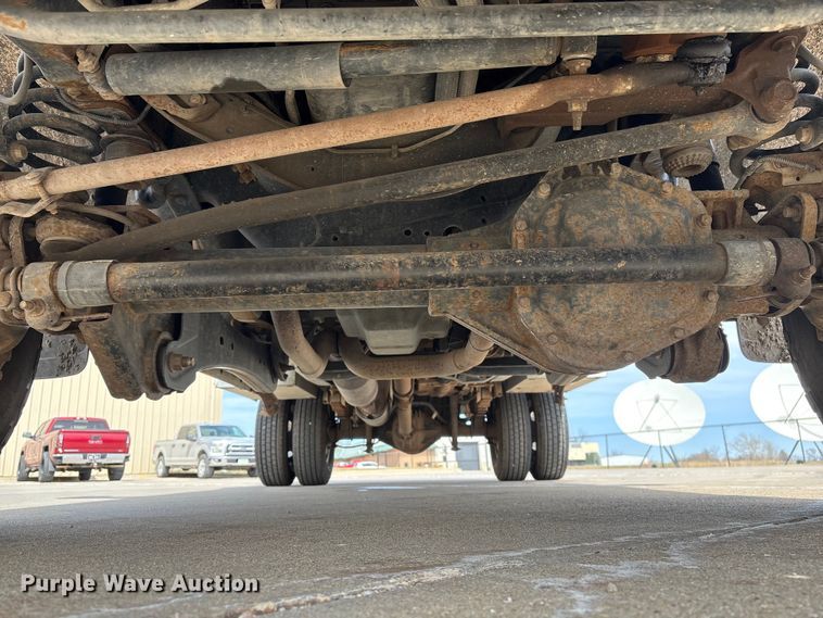 image for item FG2775 2010 Ford F350 Super Duty Ext. Cab utility bed pickup truck