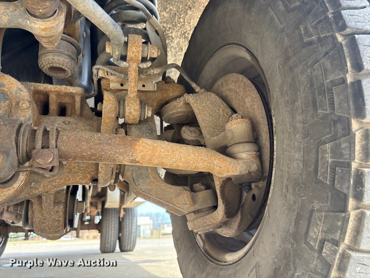 image for item FG2775 2010 Ford F350 Super Duty Ext. Cab utility bed pickup truck