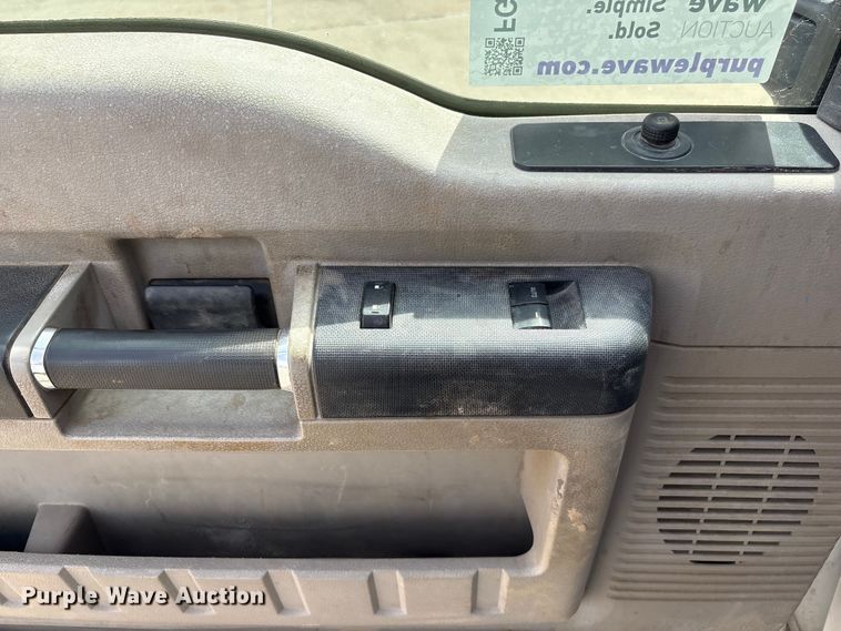 image for item FG2775 2010 Ford F350 Super Duty Ext. Cab utility bed pickup truck