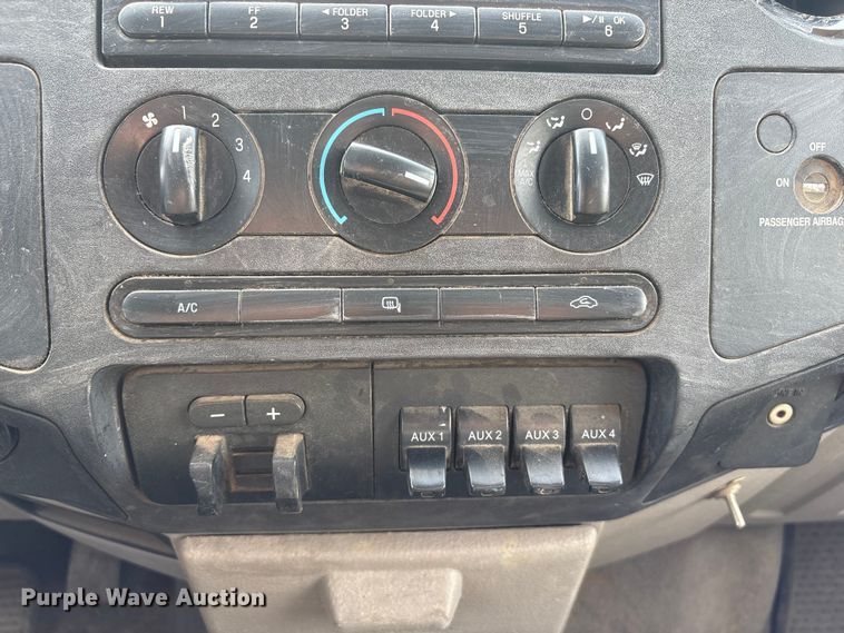 image for item FG2775 2010 Ford F350 Super Duty Ext. Cab utility bed pickup truck