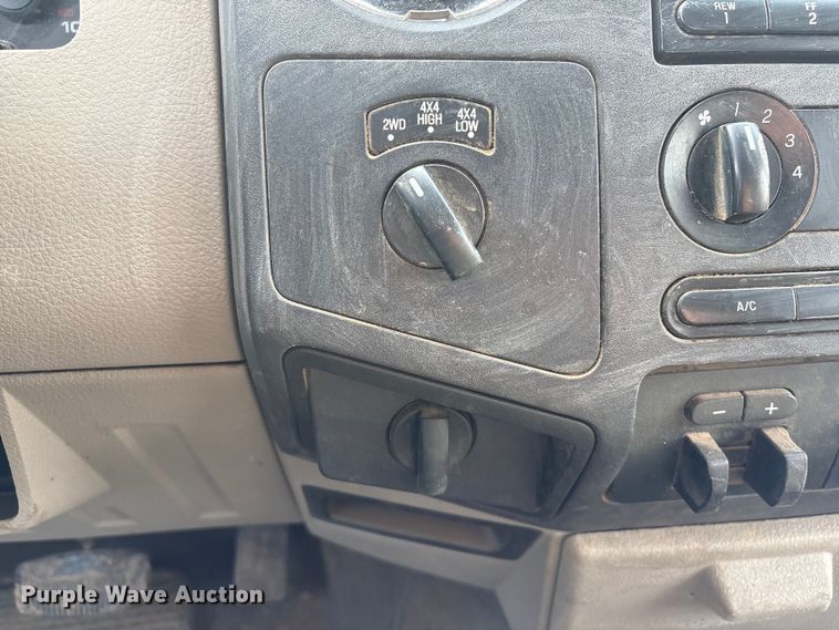 image for item FG2775 2010 Ford F350 Super Duty Ext. Cab utility bed pickup truck