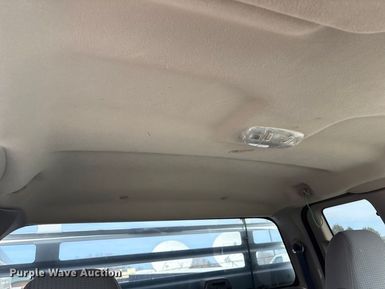 image for item FG2775 2010 Ford F350 Super Duty Ext. Cab utility bed pickup truck