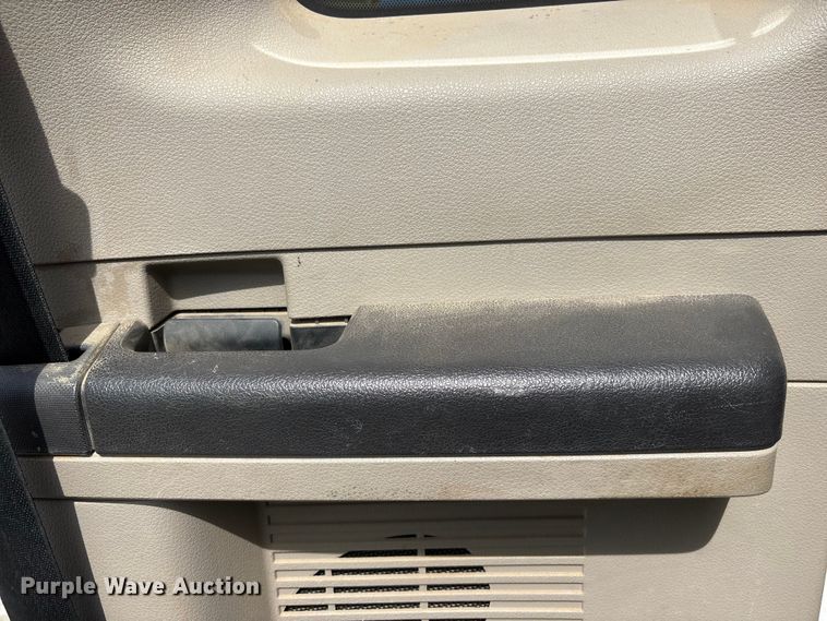 image for item FG2775 2010 Ford F350 Super Duty Ext. Cab utility bed pickup truck