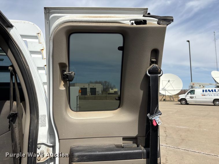 image for item FG2775 2010 Ford F350 Super Duty Ext. Cab utility bed pickup truck