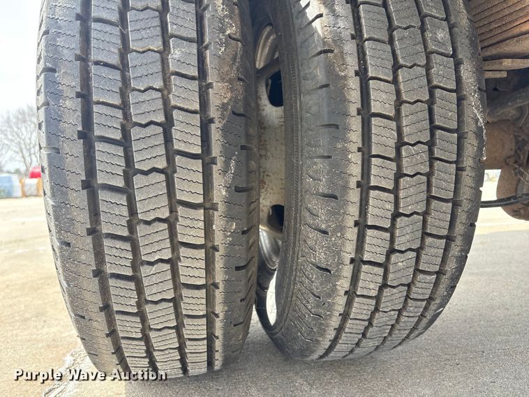 image for item FG2775 2010 Ford F350 Super Duty Ext. Cab utility bed pickup truck