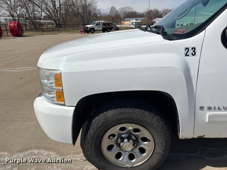 image for item FG2776 2008 Chevrolet Silverado 1500 pickup