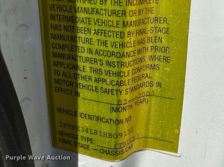 image for item FG2777 2001 Ford E350 van with bucket lift