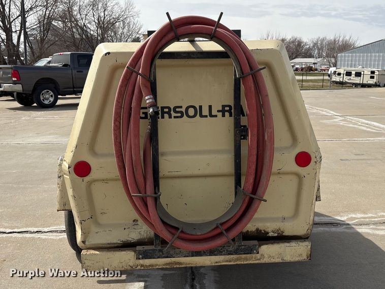 image for item FG2778 1989 Ingersoll Rand 185 Air compressor