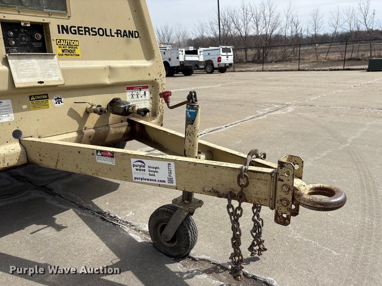 image for item FG2778 1989 Ingersoll Rand 185 Air compressor