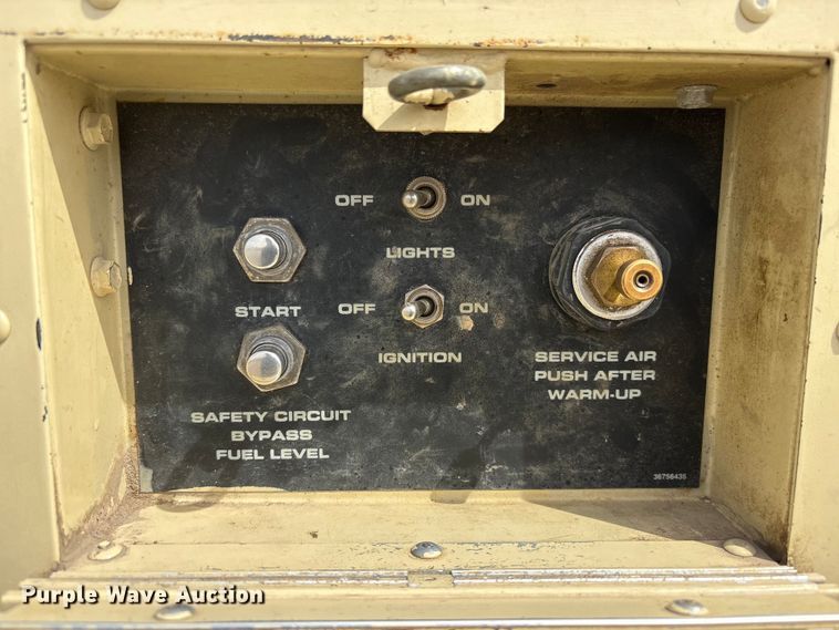 image for item FG2778 1989 Ingersoll Rand 185 Air compressor