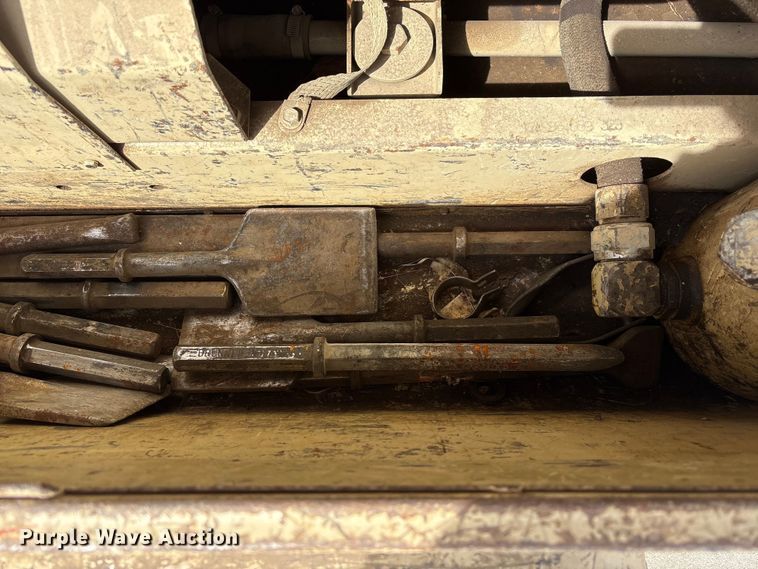 image for item FG2778 1989 Ingersoll Rand 185 Air compressor