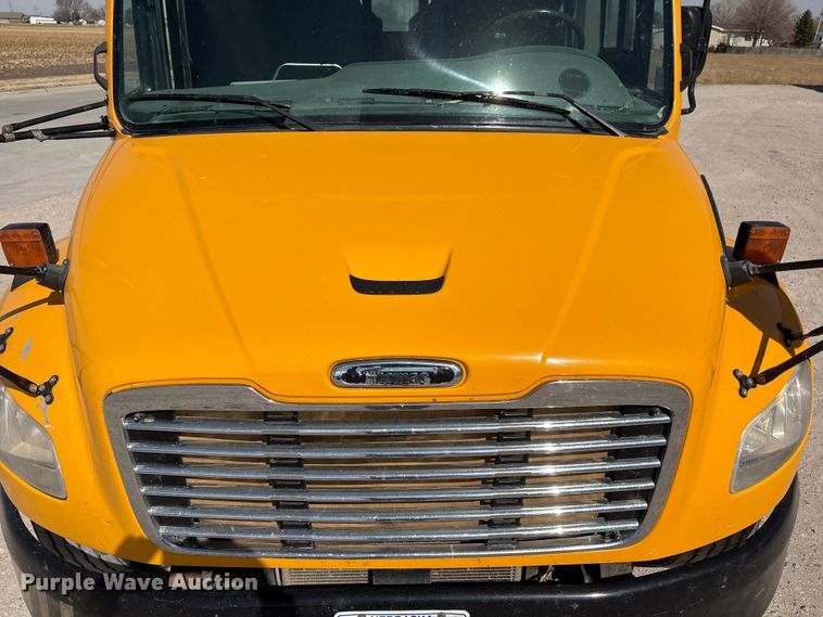 image for item FG2779 2011 Freightliner B2 school bus