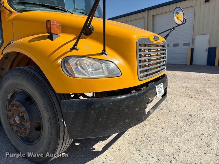 image for item FG2779 2011 Freightliner B2 school bus