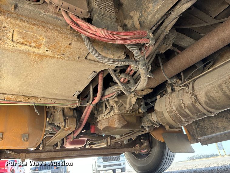 image for item FG2779 2011 Freightliner B2 school bus