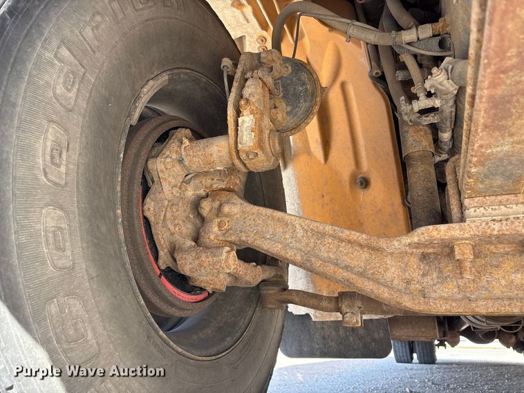 image for item FG2779 2011 Freightliner B2 school bus