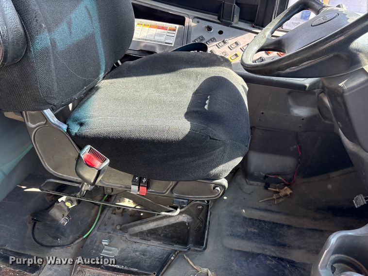 image for item FG2779 2011 Freightliner B2 school bus