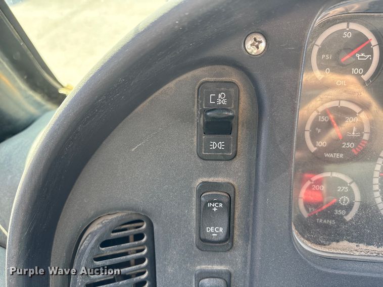 image for item FG2779 2011 Freightliner B2 school bus